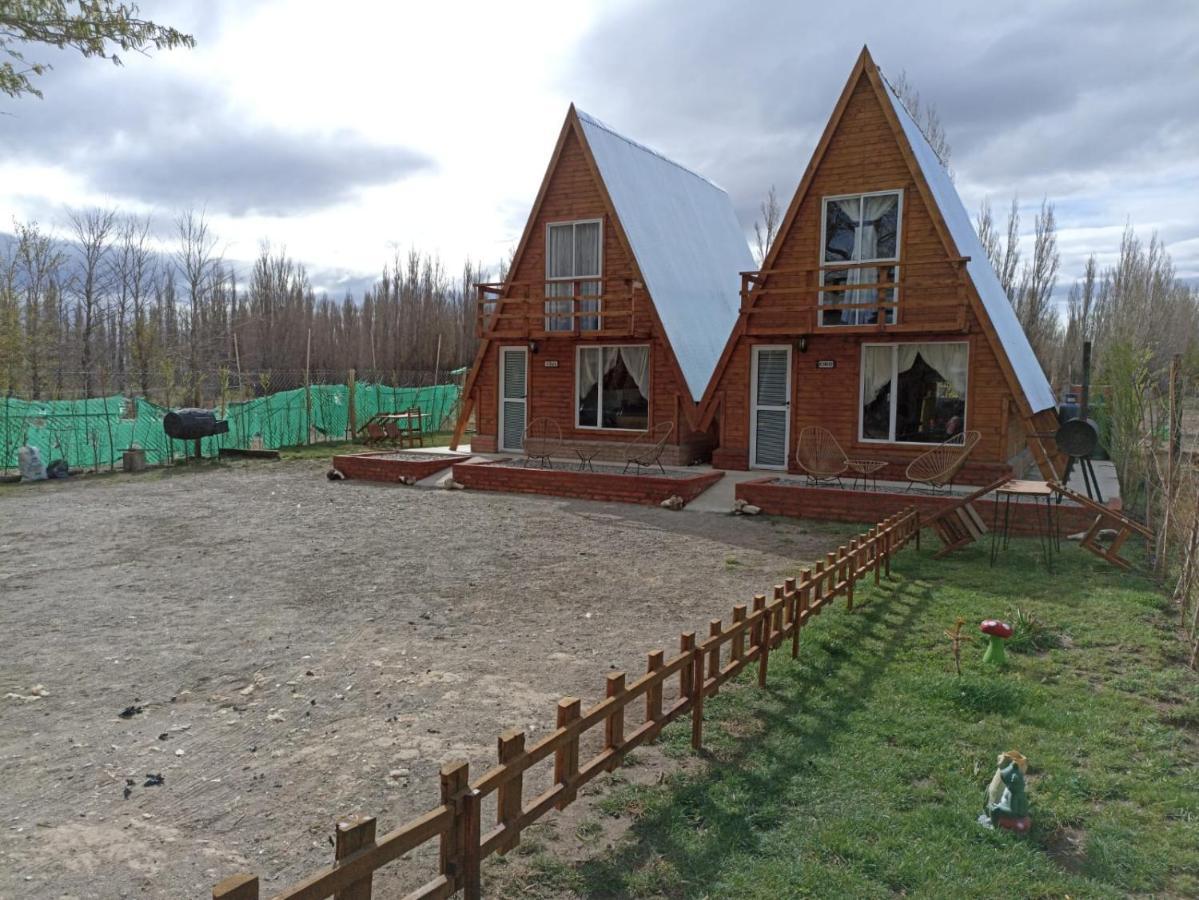 Cabanas Alpinas Alumine Perito Moreno Exterior photo